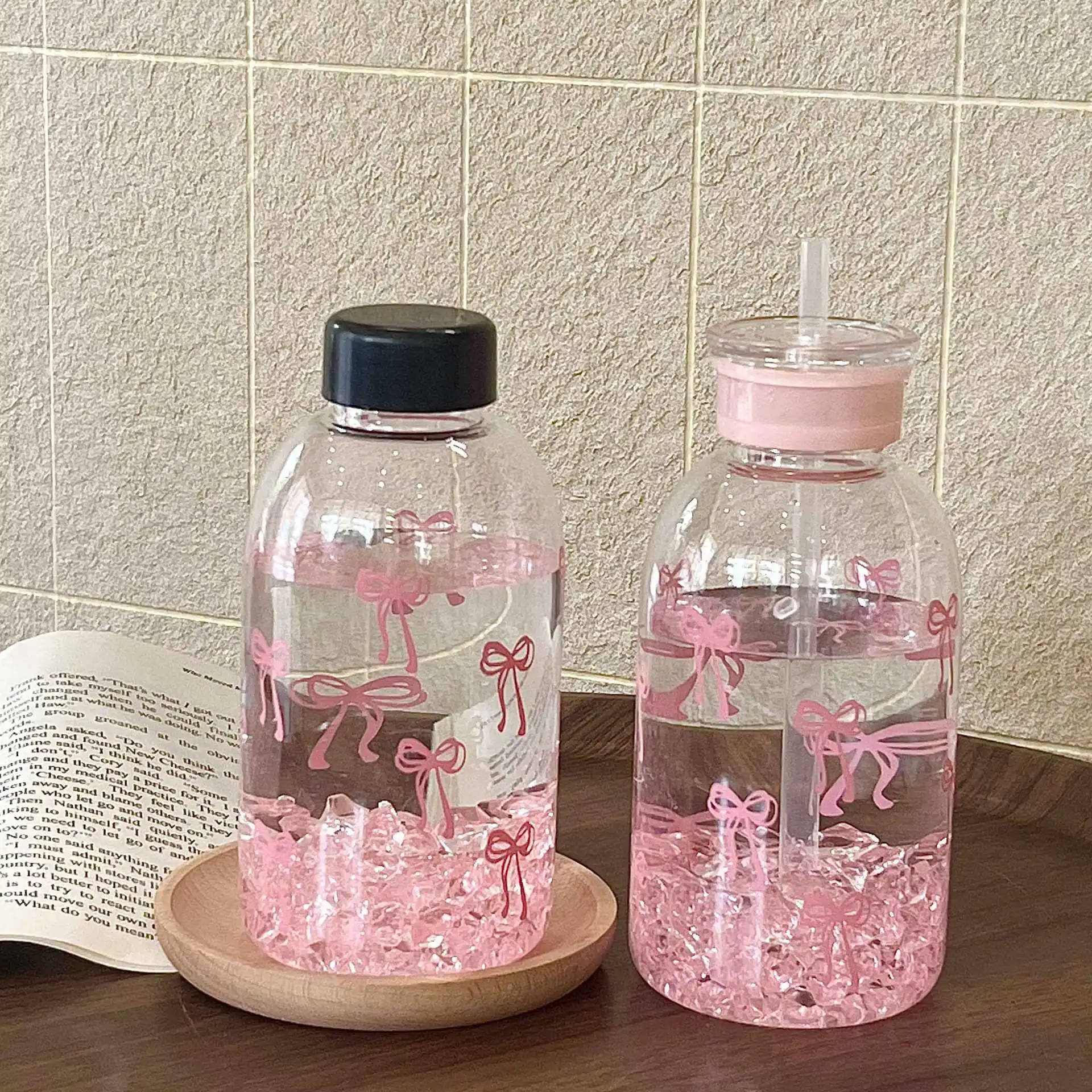 

600ML Cute Bow Plastic Water Bottle Leak-Proof Juice Cup Portable Milk Coffee Mug Outdoor Water Drinking Cup Kitchen Water Cups