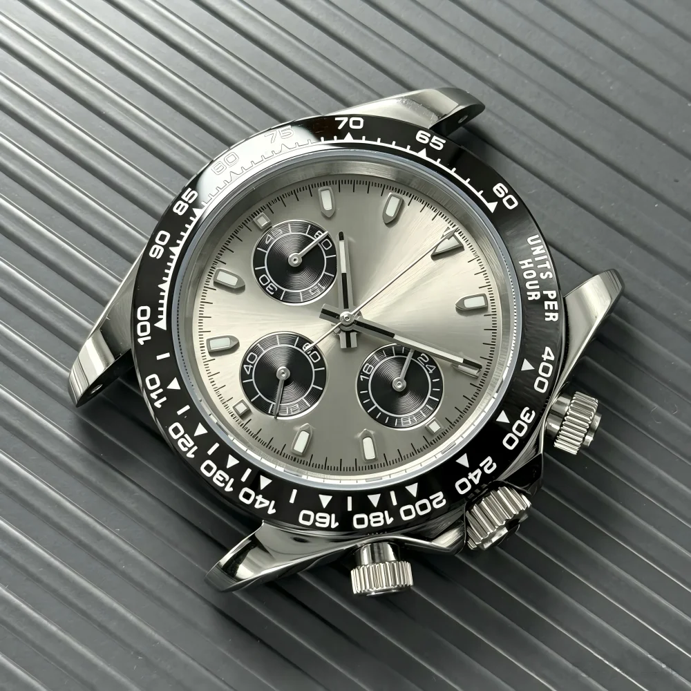 Original men's wristwatch with a watch face, customizable strap, casual sports style luminous chronograph wristwatch