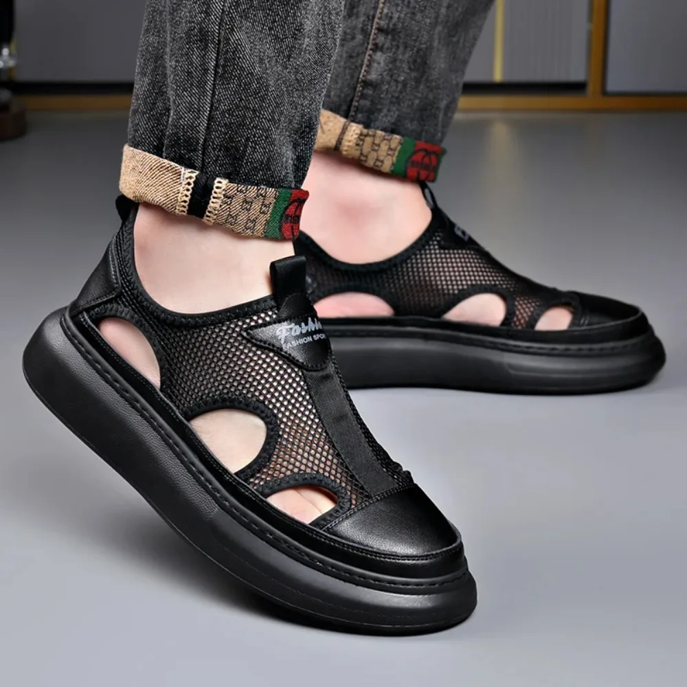 

Мужские дышащие сетчатые туфли с полой подошвой, сандалии с увеличенной высотой и одной педалью, новинка 2025, дышащие тонкие летние дизайнерские сетчатые туфли