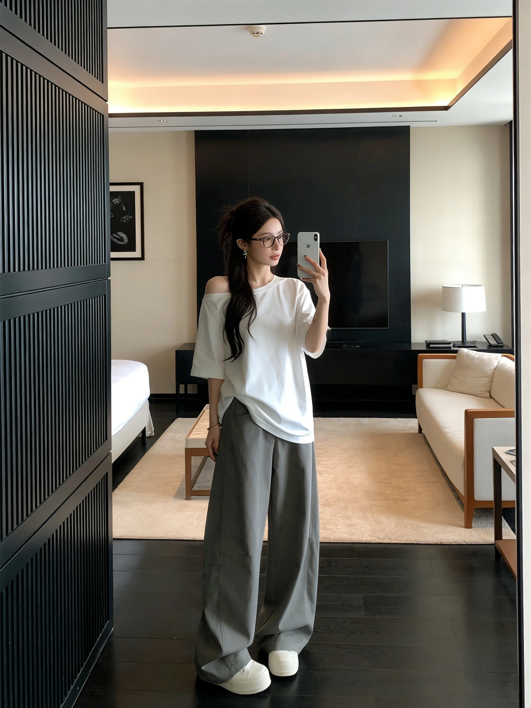 

Мягкие, приятные к телу повседневные брюки-палаццо для города, весенние, свободные, с высокой талией, прямые, струящиеся, в пол, универсальные