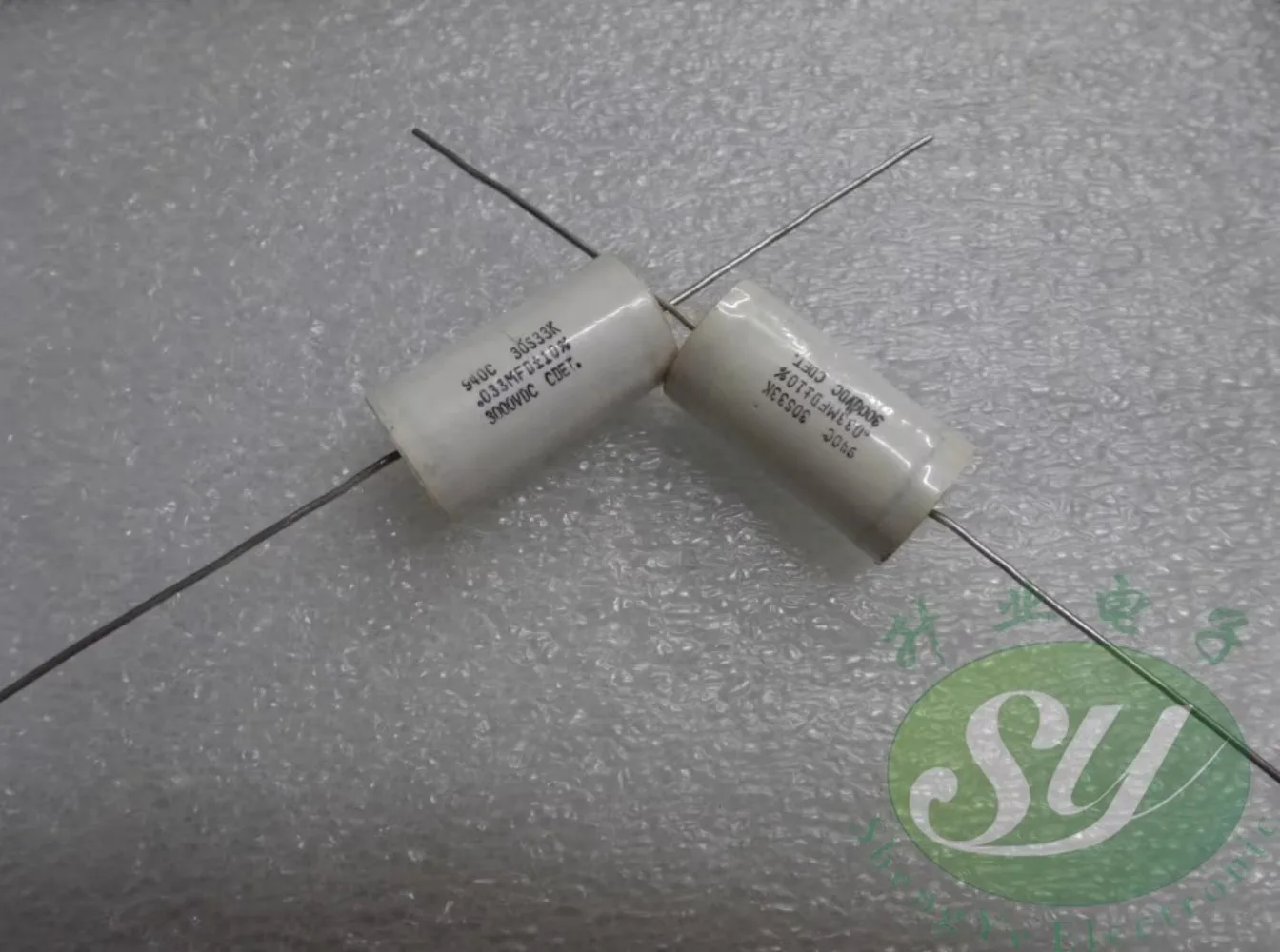 

CDET 0.033uf/3000v 33nf 333 New axial film capacitor