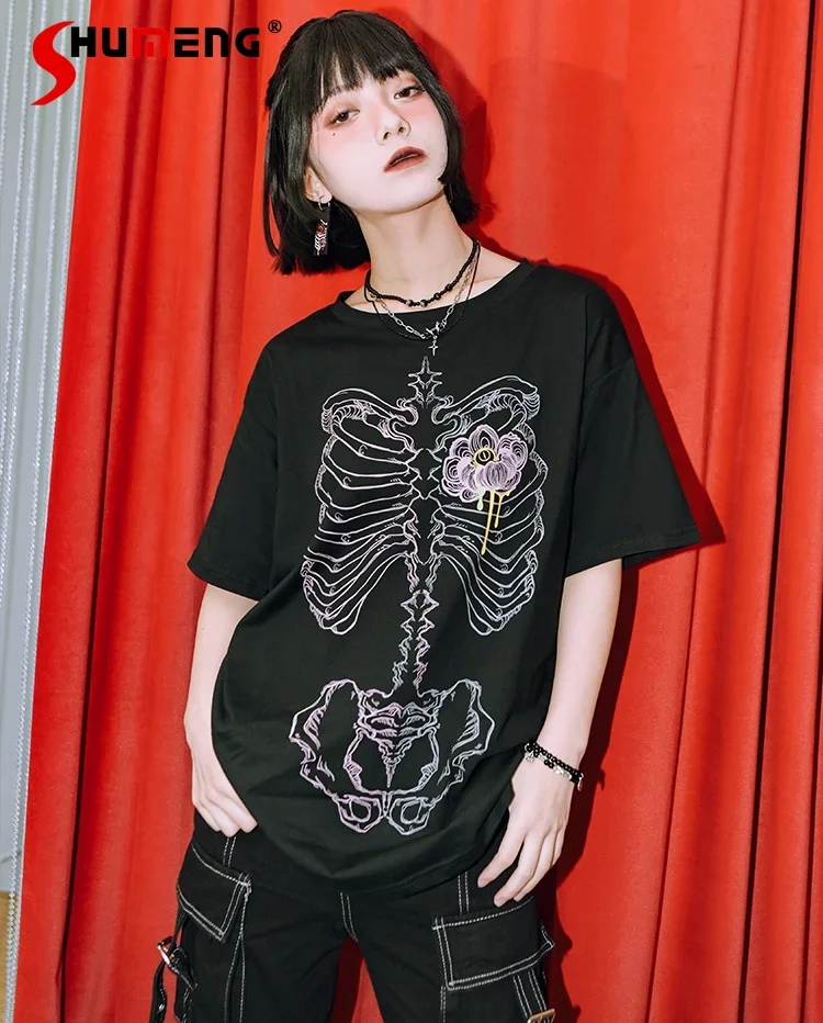 

2024 Summer New Dark Loose Black T-shirt Female Streetwear Fashion Hand-painted Print Student Casual T-shirt Women Y2k Clothes