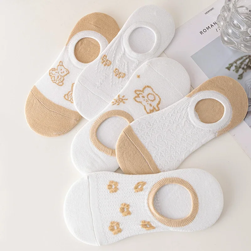 

5 Pairds Cotton Bear Pattern Women Socks Matching Thin Bottom Lady Hosiery breathable & Casual Invisible Summer Crew Short Socks