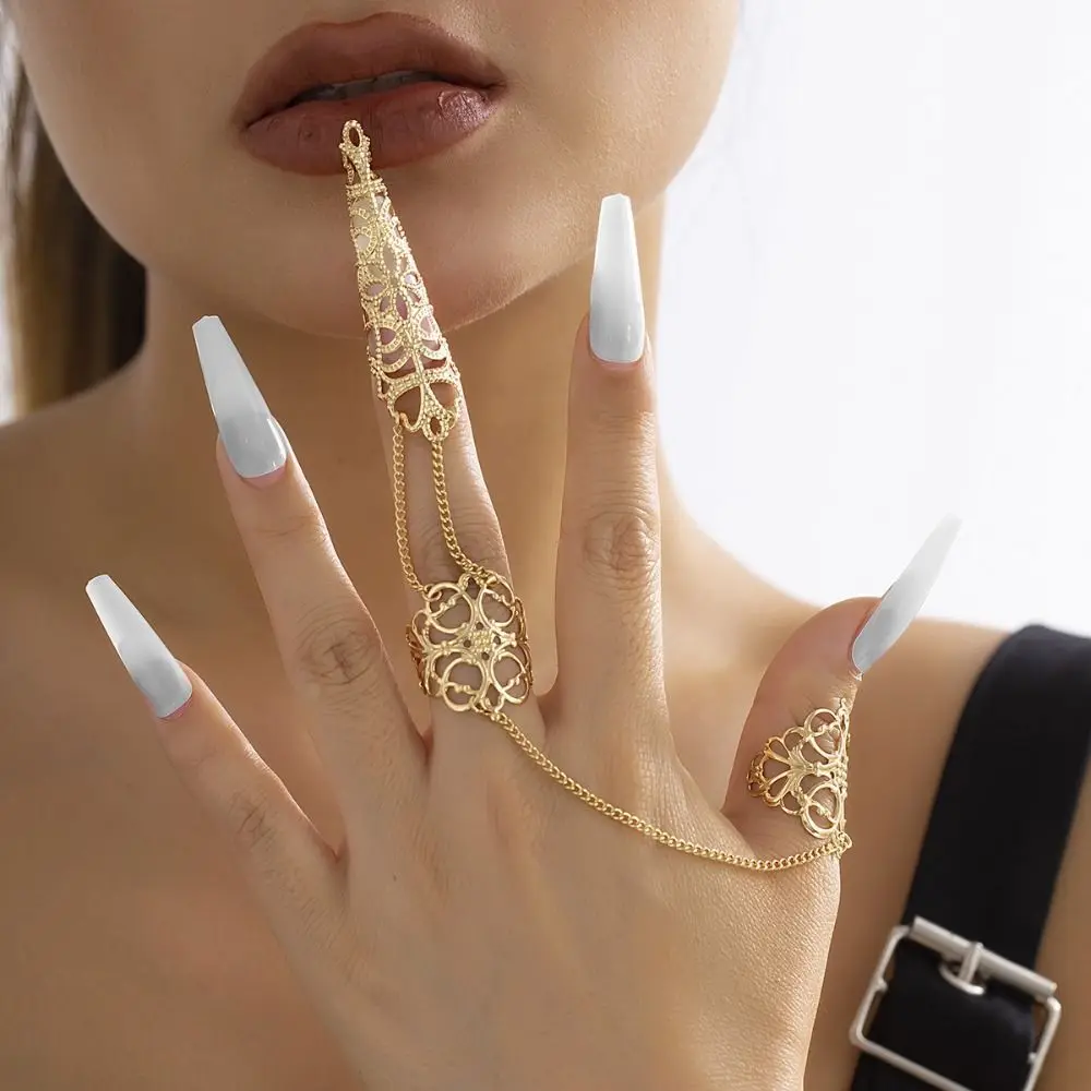 Vintage Triangle Crown Hollow Out Cone Silver Gold Tassels Nail Cover Rings Finger Bracelet Chain Women Jewelry Finger Ring