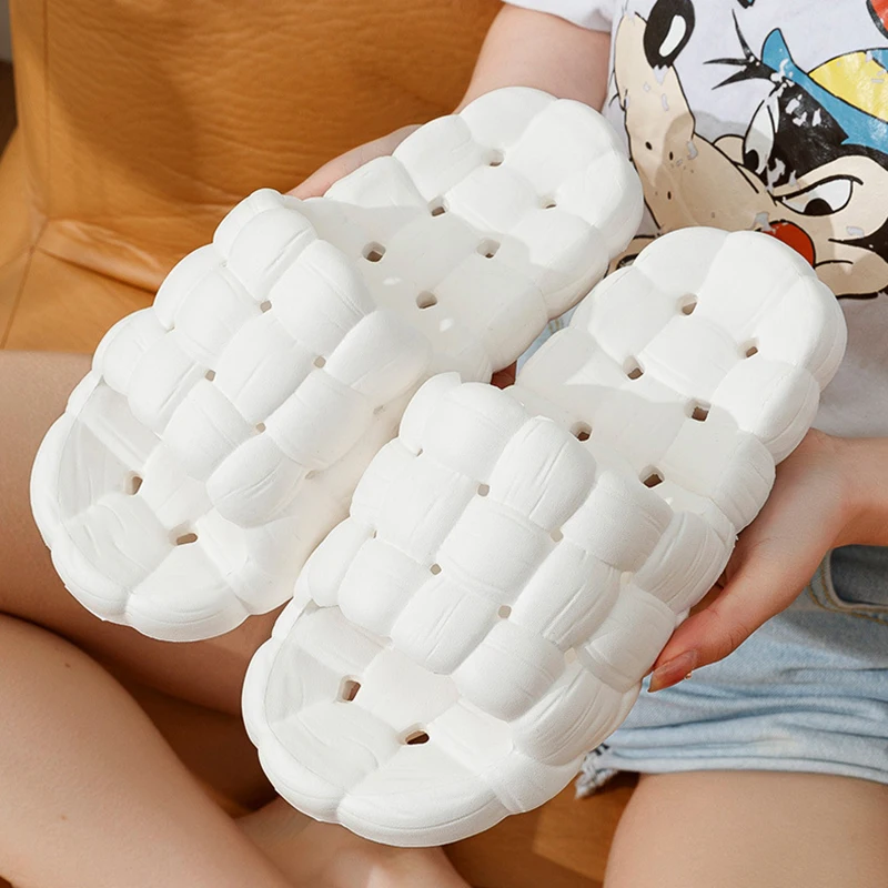 Women Bathroom Slippers Home Indoor Non-slip Unisex Soft Bottom Slipper Sandals Men Slippers Flat Leaky Quick-Drying Slippers