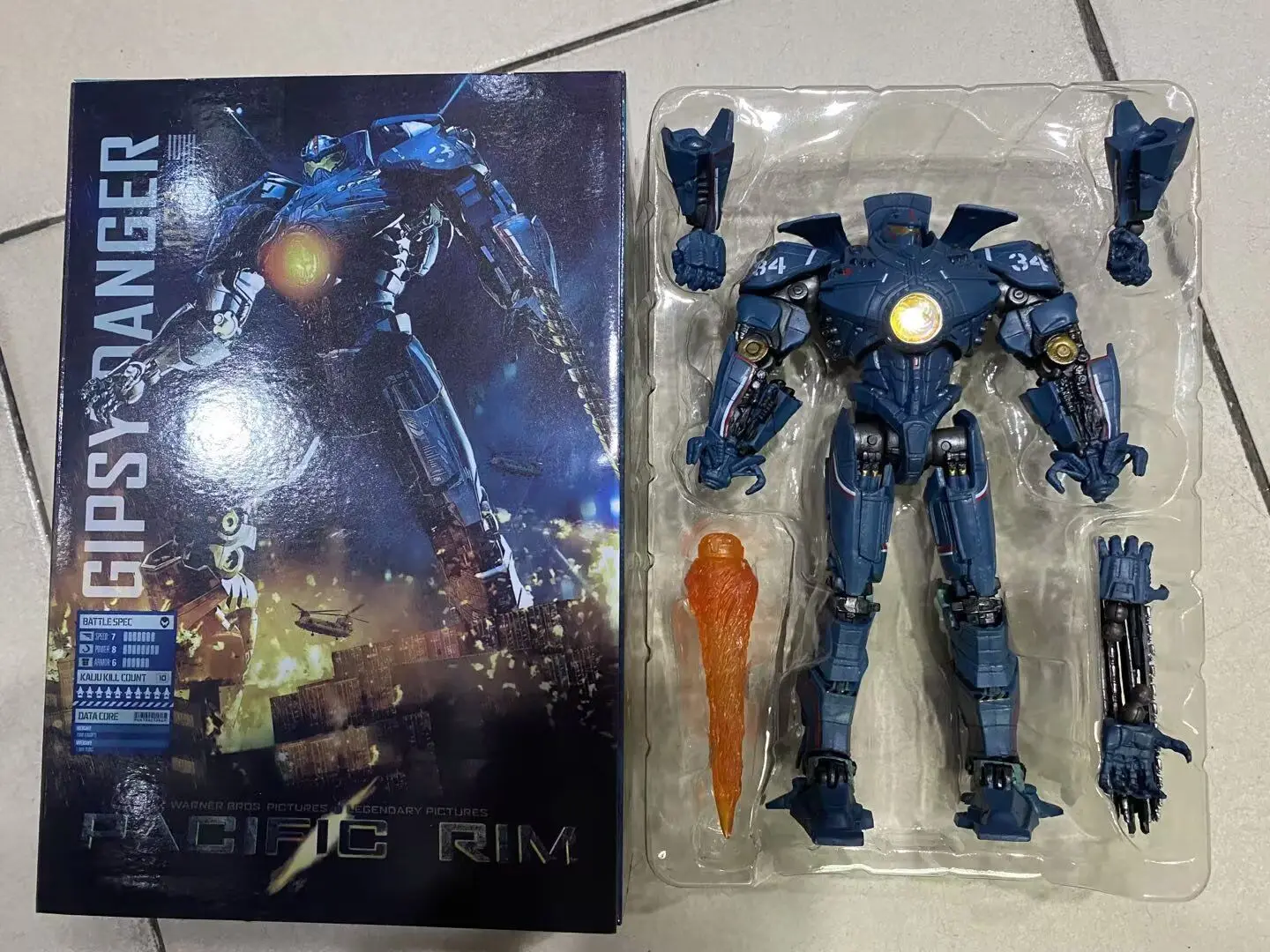 20CM Pacific Rim Deluxe Edition Gipsy Danger Action Figure Limited Movable Obsidian Fury Mecha Model Children Birthday Gift