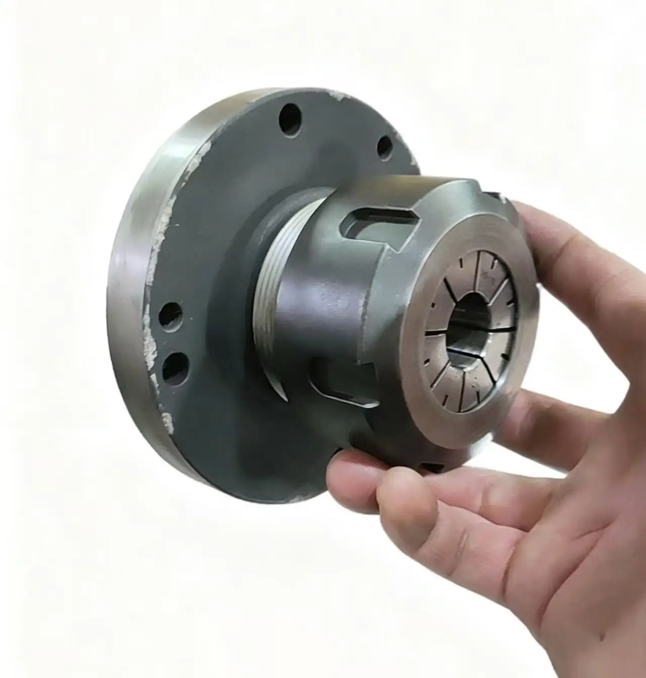 Optimisation de la précision de votre machine-outil Analyse approfondie et guide d'utilisation du mors ER16 pour CNC