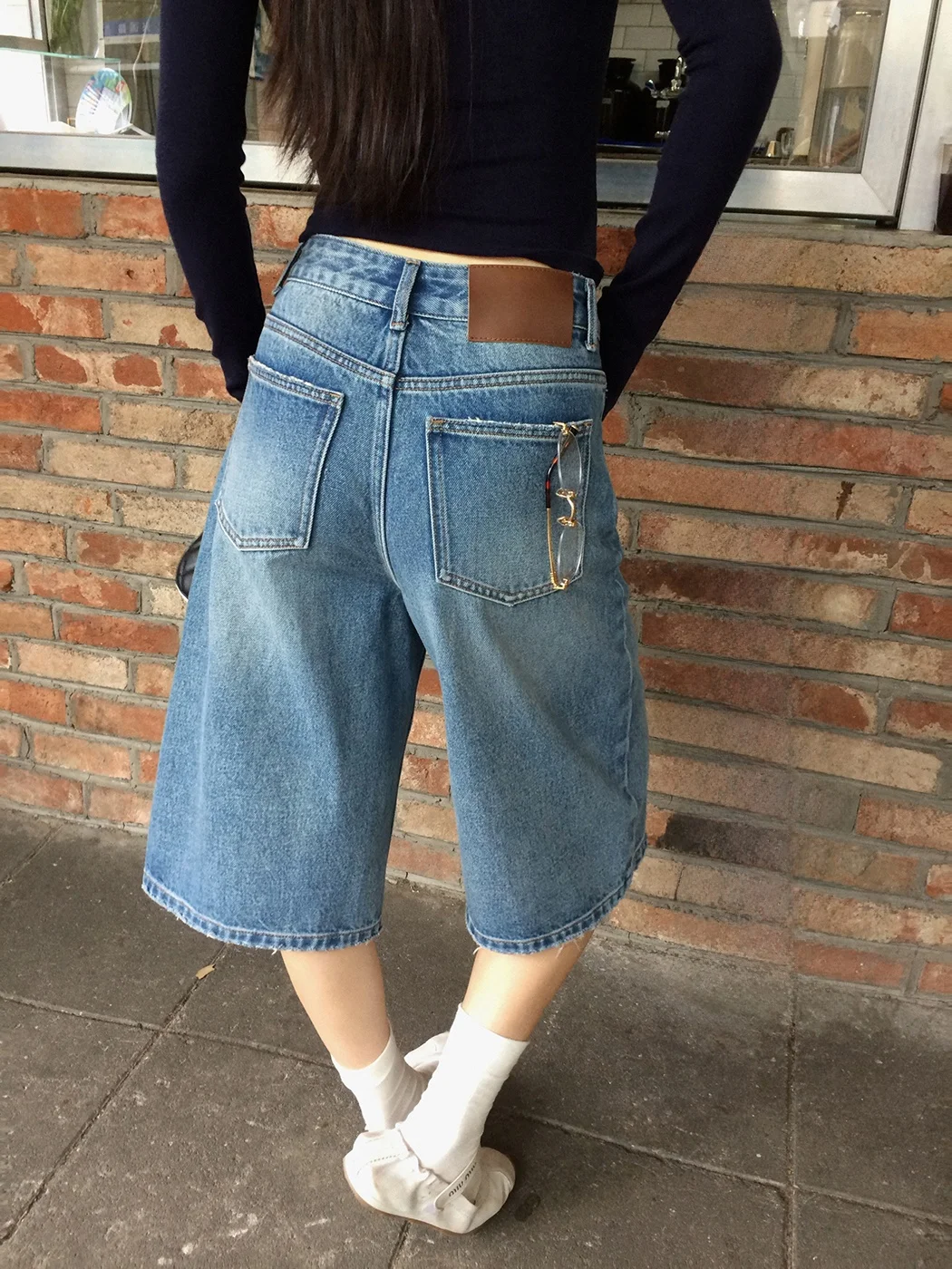 

Винтажные джинсы с пятью точками, хлопковые потертые джинсы 00, свободные утягивающие универсальные женские джинсовые джинсы с микро-талией...