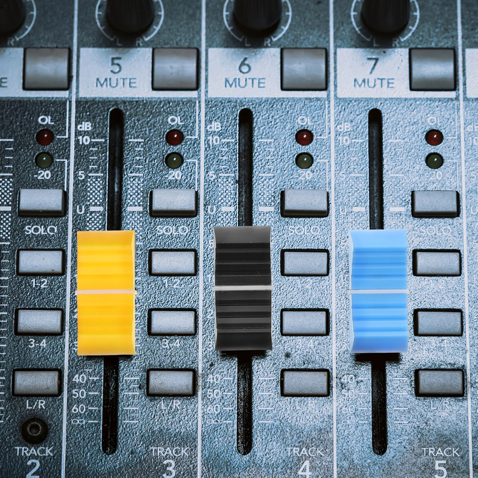 

12pcs Potentiometer Knob Caps Flat Push Pull Replacement Fader Sliders For Sound Console Mixer Guitar Slider Parts Portable