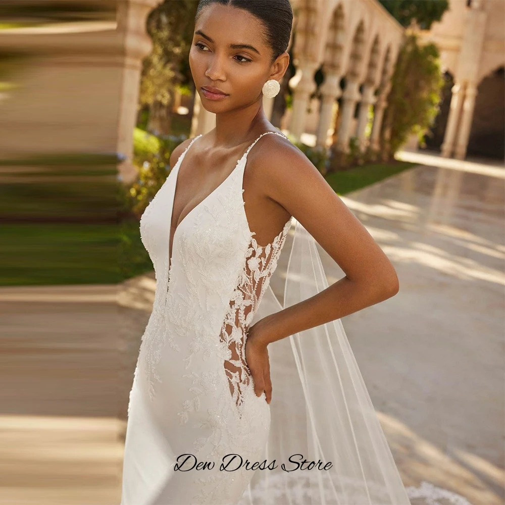Sexy Deep V-neck Backless Wedding Dress Elegant Satin Mermaid Bridal Gown High Quality Tulle Appliques Customized Robe de mariée image 5