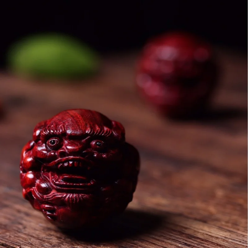Zambian Blood Sandalwood Pixiu Health Ball Handheld Piece, Oily, Easy to Patina, 50mm Size, for Handling and Play