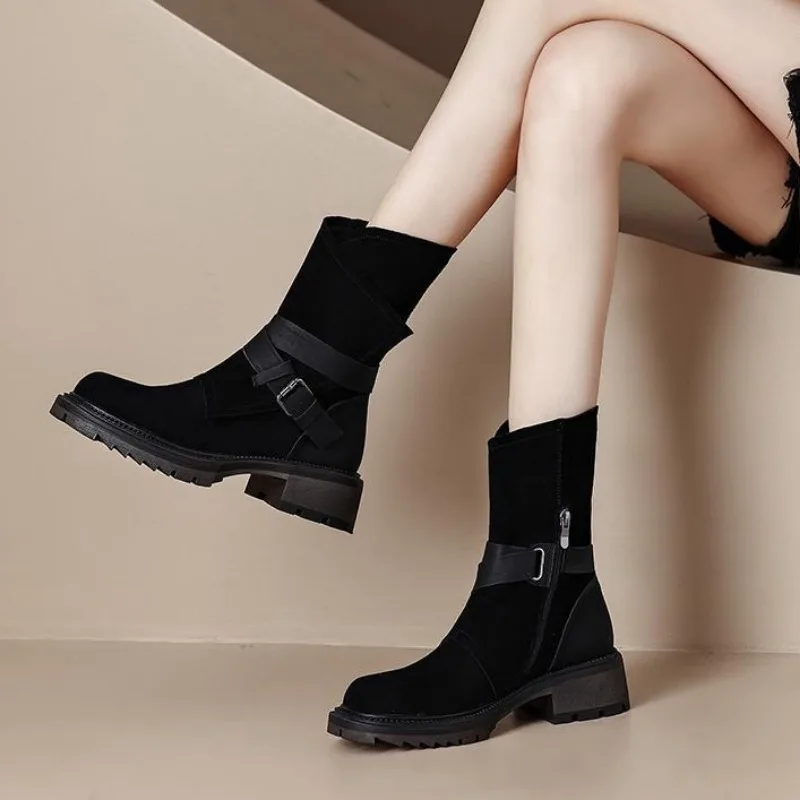 2024 Fashion Buckle Strap Boots Women Autumn Winter New Western Cowboy Ankle Booties Fashion Black Thick Bottom Desert Boots