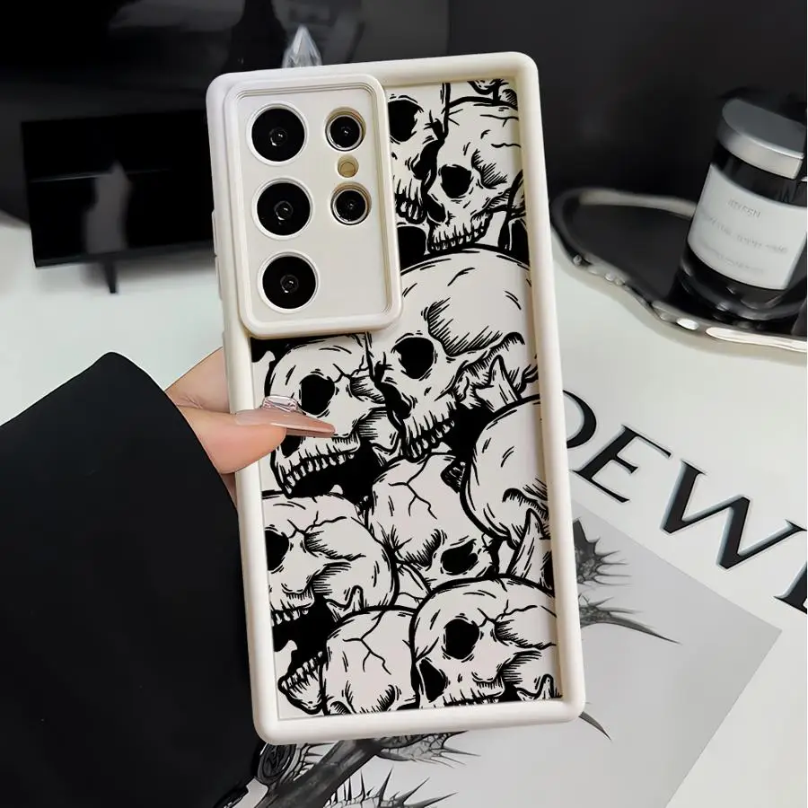 

Phone Case for Samsung Galaxy S25 Ultra S24 S22 Plus S23Ultra S20 FE S21 ShockProof Cover Funda Four Spooky Skull Patterns