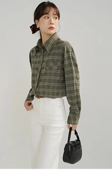 女性レディレトロチェック柄シャツルーズ起毛ブラウスターンダウンカラースプリングアウタースタイルシックなカラーコントラストデイリーレイヤリングトップ