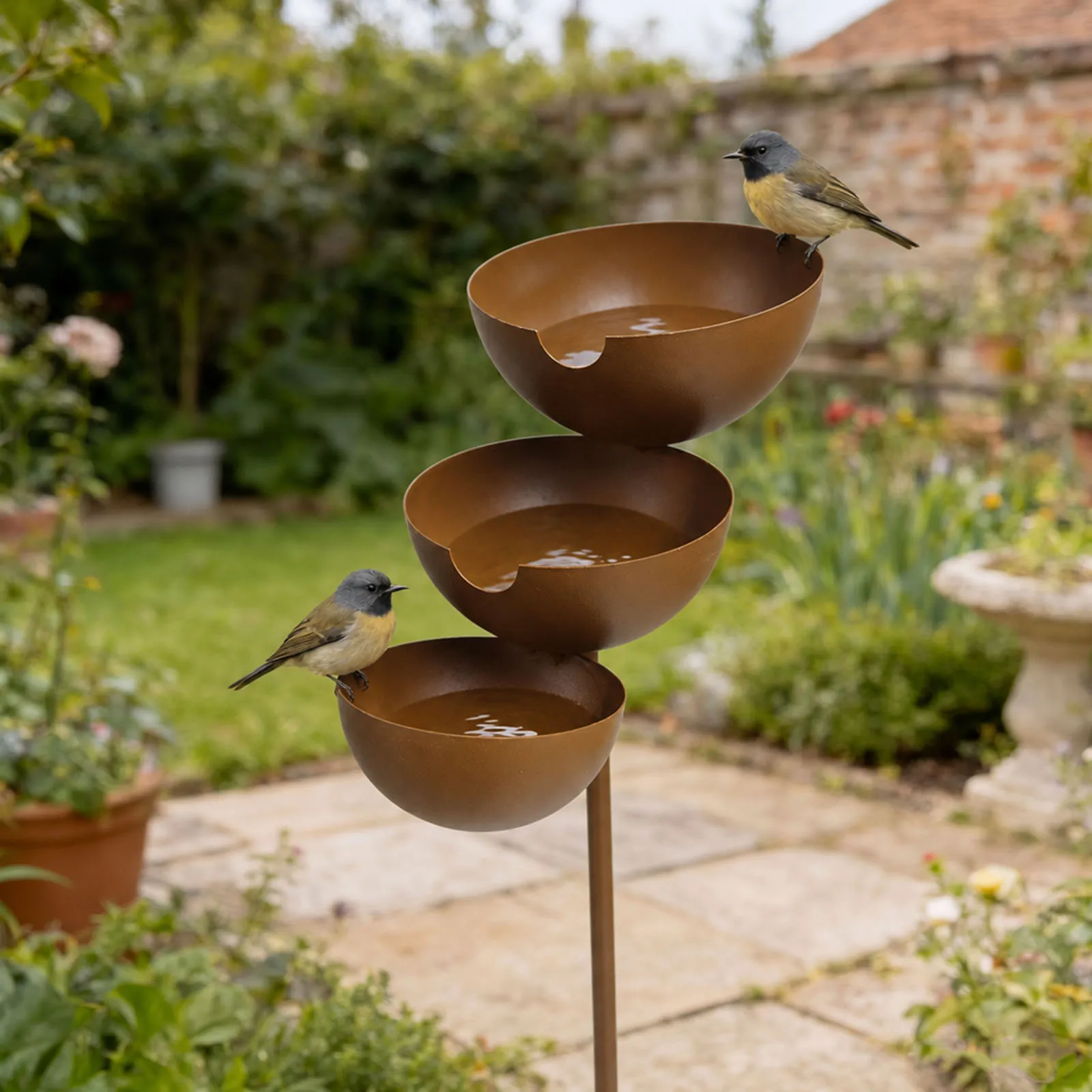 3-Layer Bee Water Station with Metal Stake Bird Water Feeding Bowl Standing Birdbaths for Outdoors Garden Patio Yard Lawn Decor