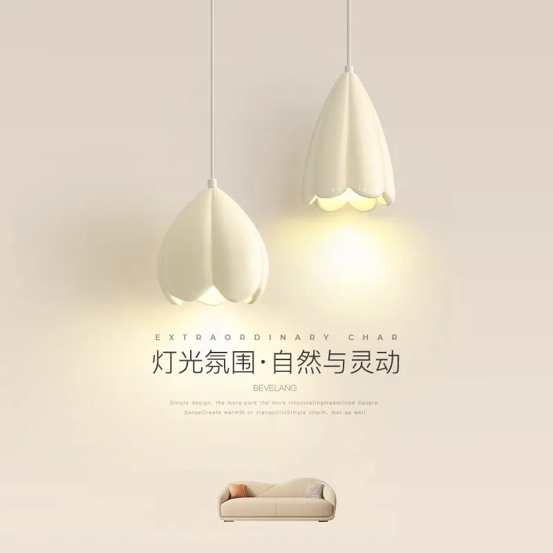 

Bud bedroom bedside chandelier warm romantic girl room lamp French cream wind