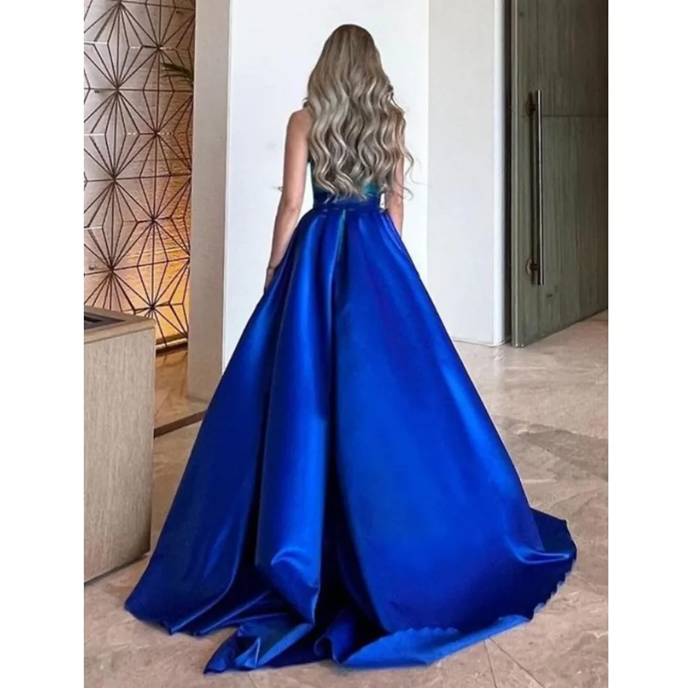 Fashion Satin Prom Dresses Chic Halter Sleeveless Evening Gowns Gorgeous Sweep Train Draped Straight Party Dresses for Women