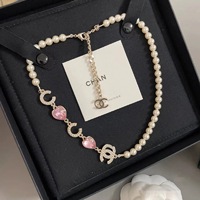Pink Heart Pearl CoCo Necklace Fashionable Simple Versatile Elegant Pink Diamond Stud Earrings Matching Set Luxury Style