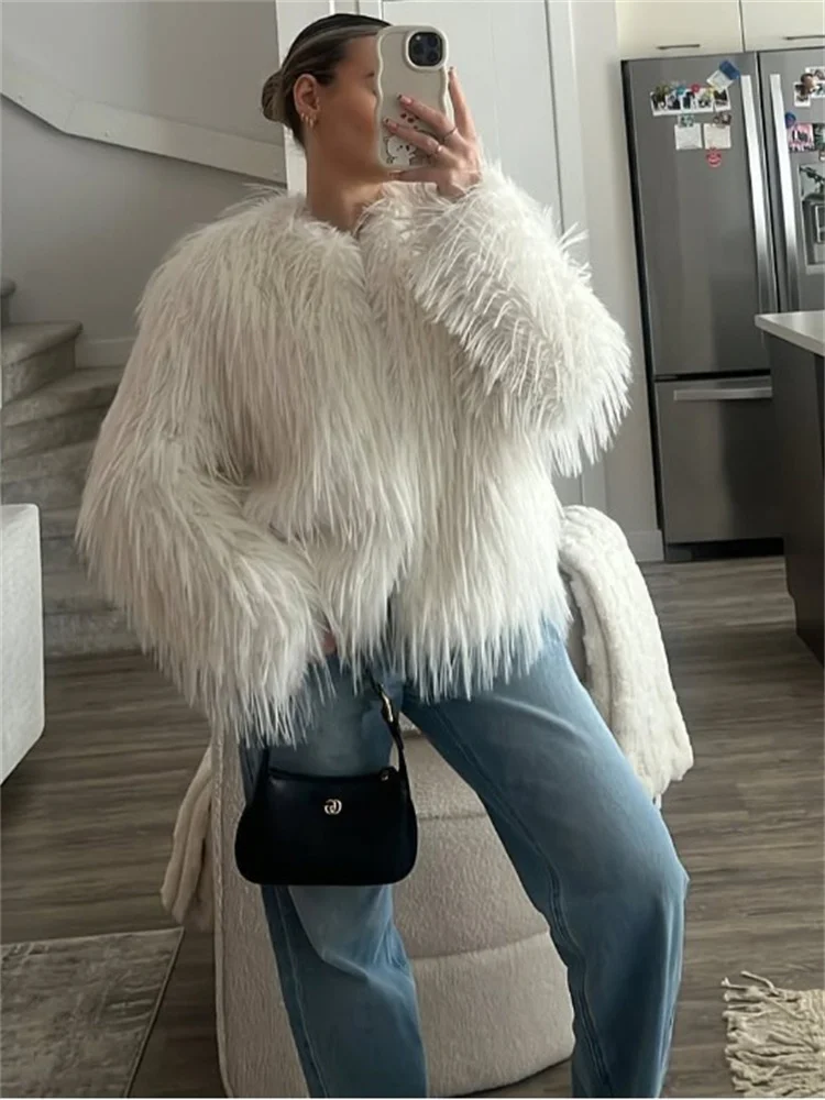 

Tossy Casual Tassel Faux Fur Coat Clothes Female Patchwork Solid Scoop Neck High Street Long Sleeve Jacket Women Fur Feather New