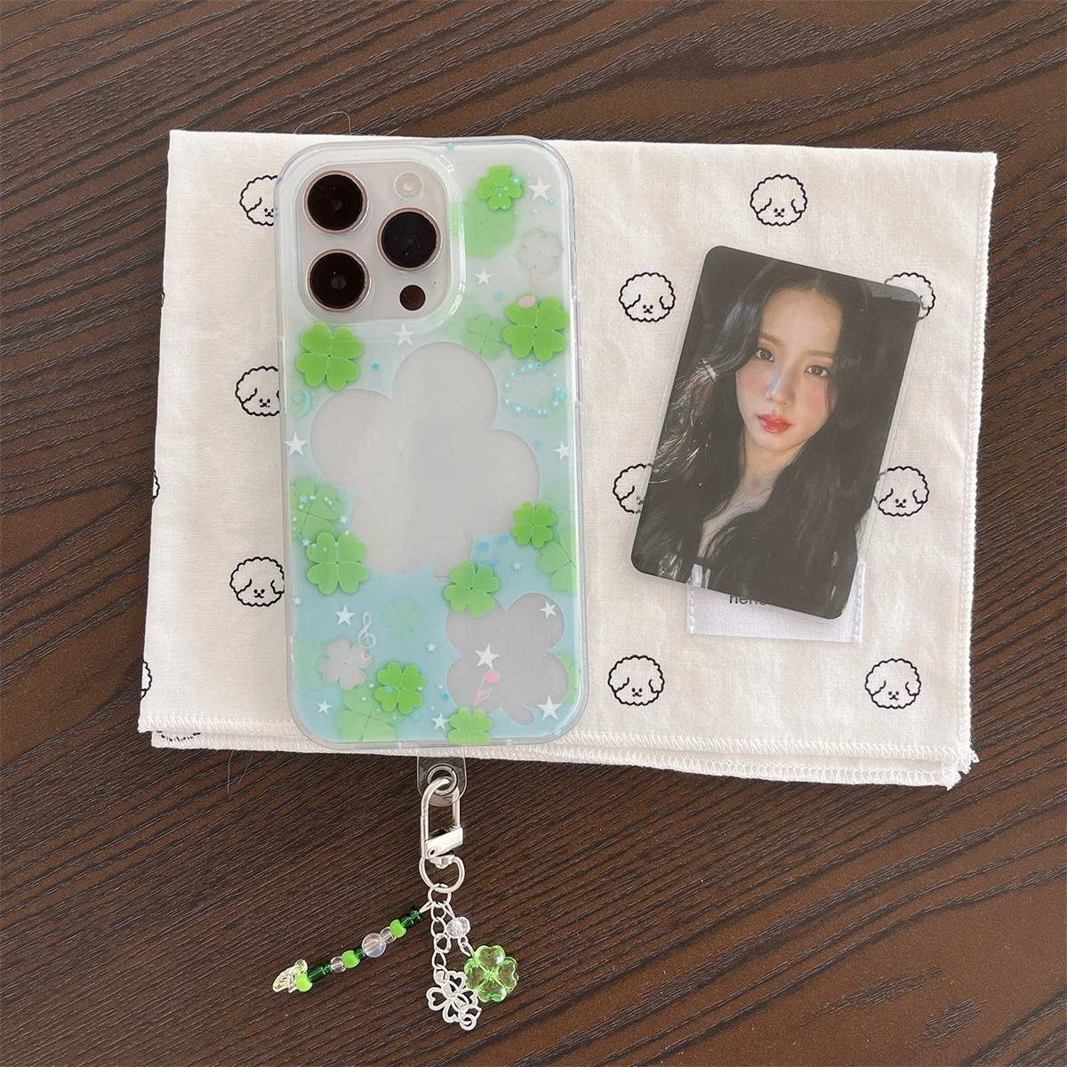 

The new four-leaf clover is hollowed-out Phone Case For iPhone 16 15 14 13 Pro Max fundas iphone 15 case Protective cover