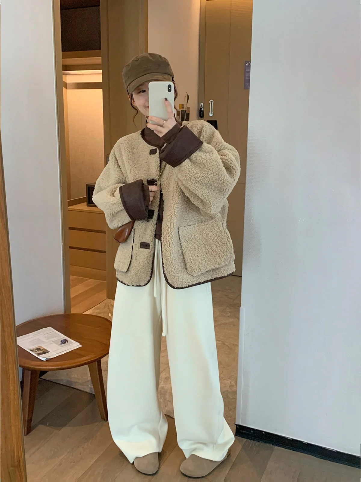 Jaqueta Casual Feminina Love Devil Fi em Couro Sintético com Forro de Pelo, Estilo Solto, para Outono/Inverno