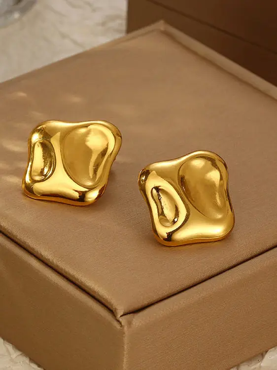 acessorio-de-vestuario-em-aco-titanio-com-padrao-martelado-ir-design-exclusivo-fabricante-chines-sem-marca-registrada