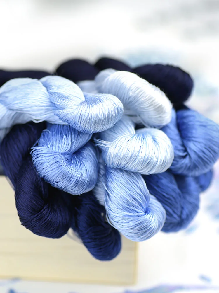 20 Non splitting and untwisted mulberry silk thread, specially designed for hand made velvet flowers