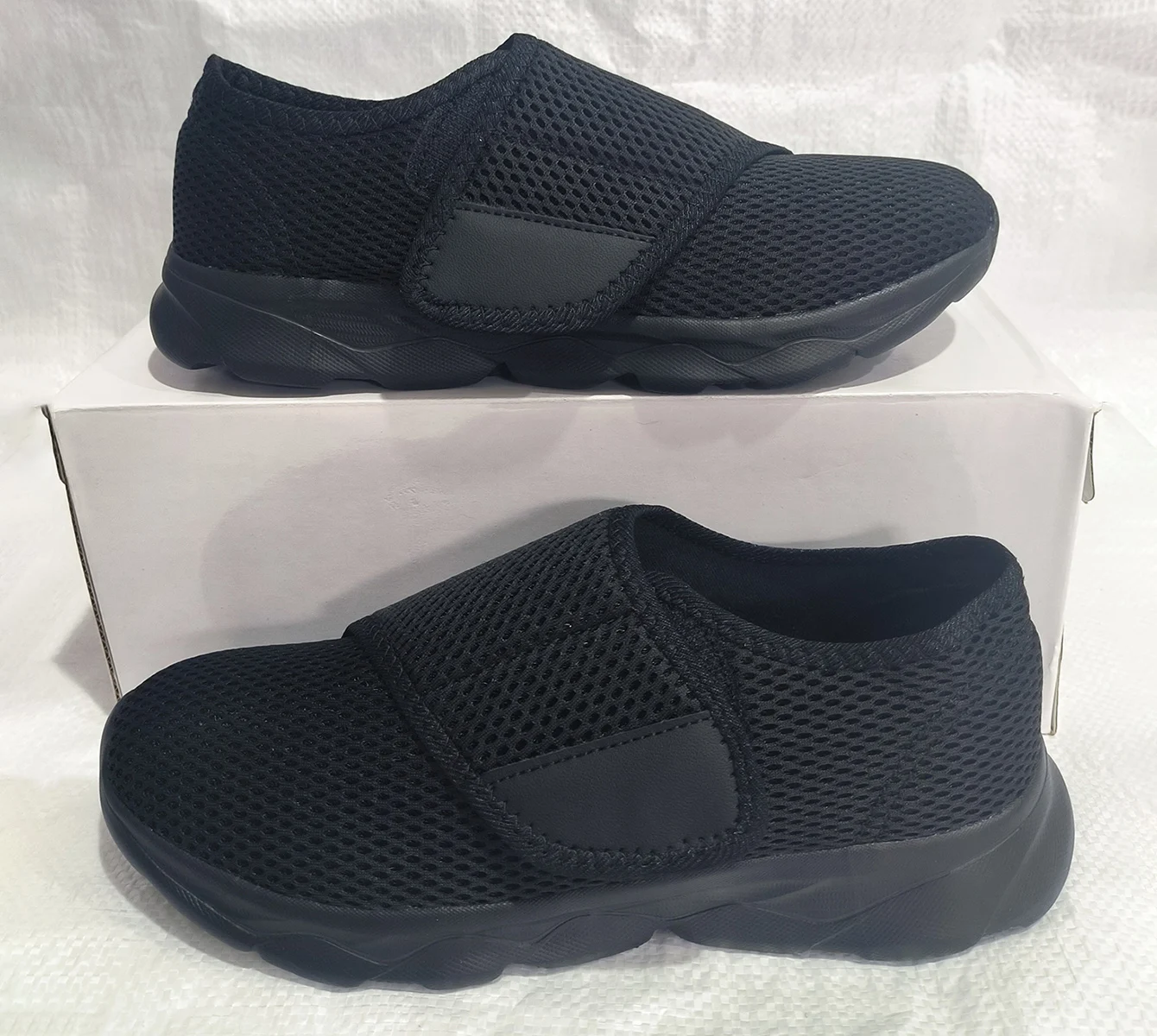 Women Orthopedics Wide Feet Swollen Walking Casual Shoes Unisex Thumb Eversion Adjusting Soft Comfortable Diabetic Man Shoes
