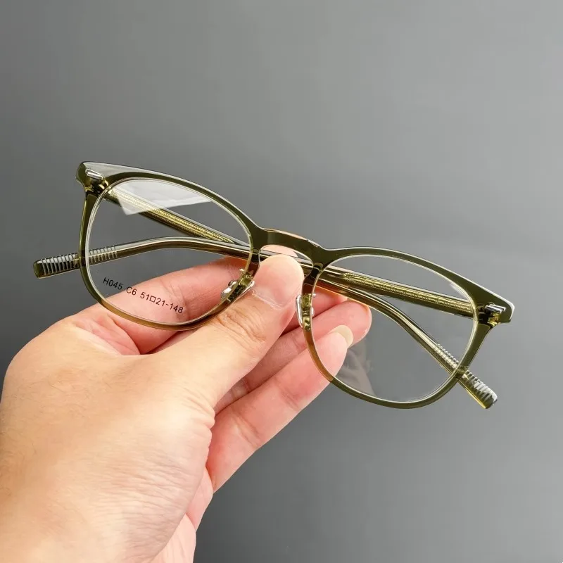 

Japanese-style glasses nose pads square frames trendy handcrafted plates brown ultra-light natural myopia color-changing glasses