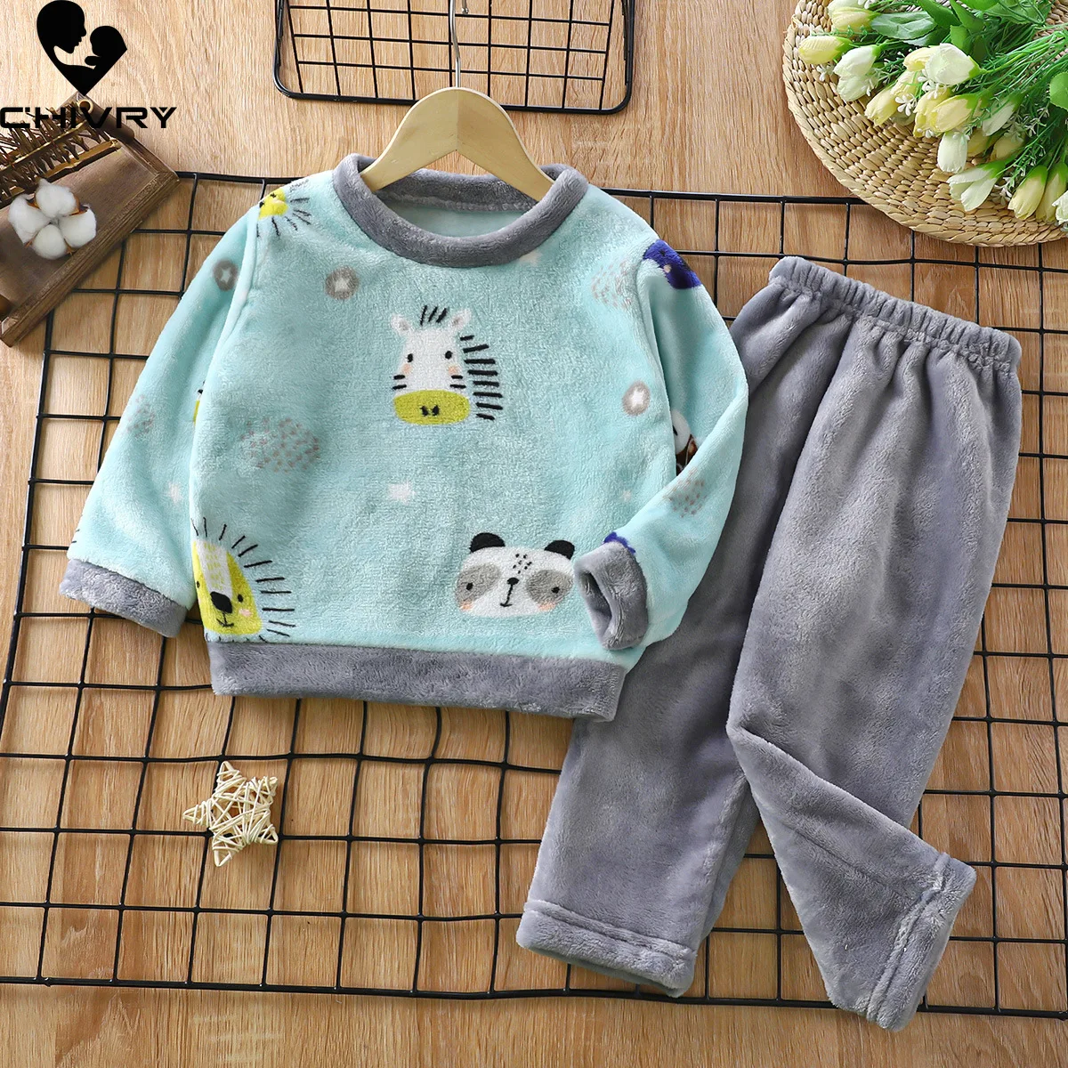 Neue Herbst Winter Kinder dicke warme Flanell Pyjama setzt Baby Jungen Mädchen Cartoon Langarm O-Ausschnitt Kleidung Nachtwäsche Pyjama