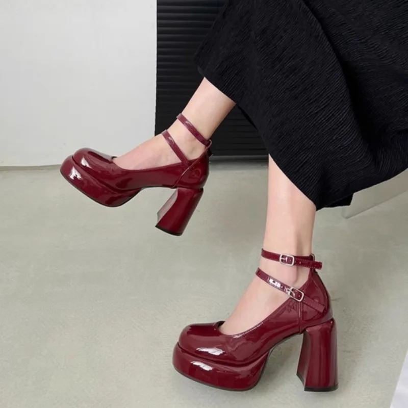 

Женские осенние новые туфли Мэри Джейн на платформе с круглым носком и неглубоким носком, на одном ремешке, нескользящие туфли на одинарном каблуке