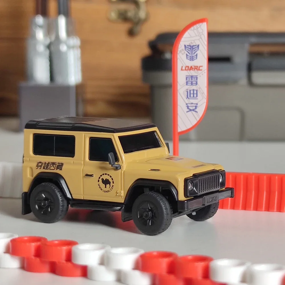 LDARC R01 MINI RC Crawler 1/64 Gesimuleerde Elektrische Afstandsbediening Model Auto Tafelblad RTR 2.4GHz Volwassenen Kinderspeelgoed