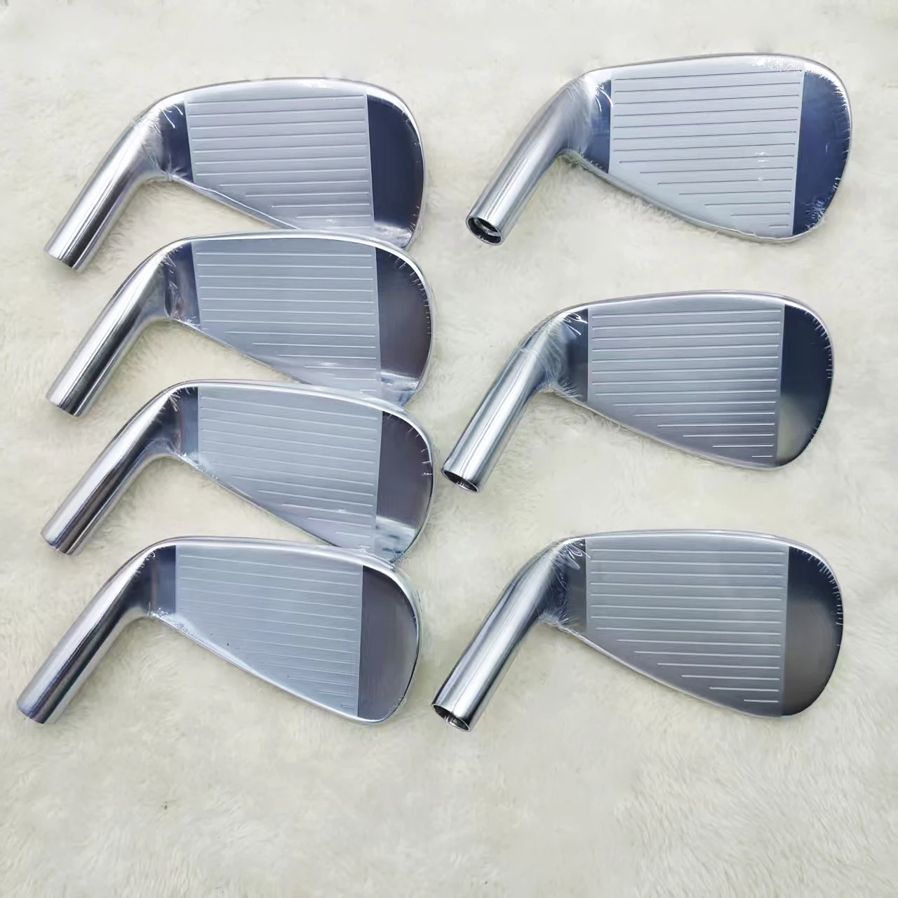 New Golf Club Iron Set P 770 Silver (4-9 / P with 7 Pieces)