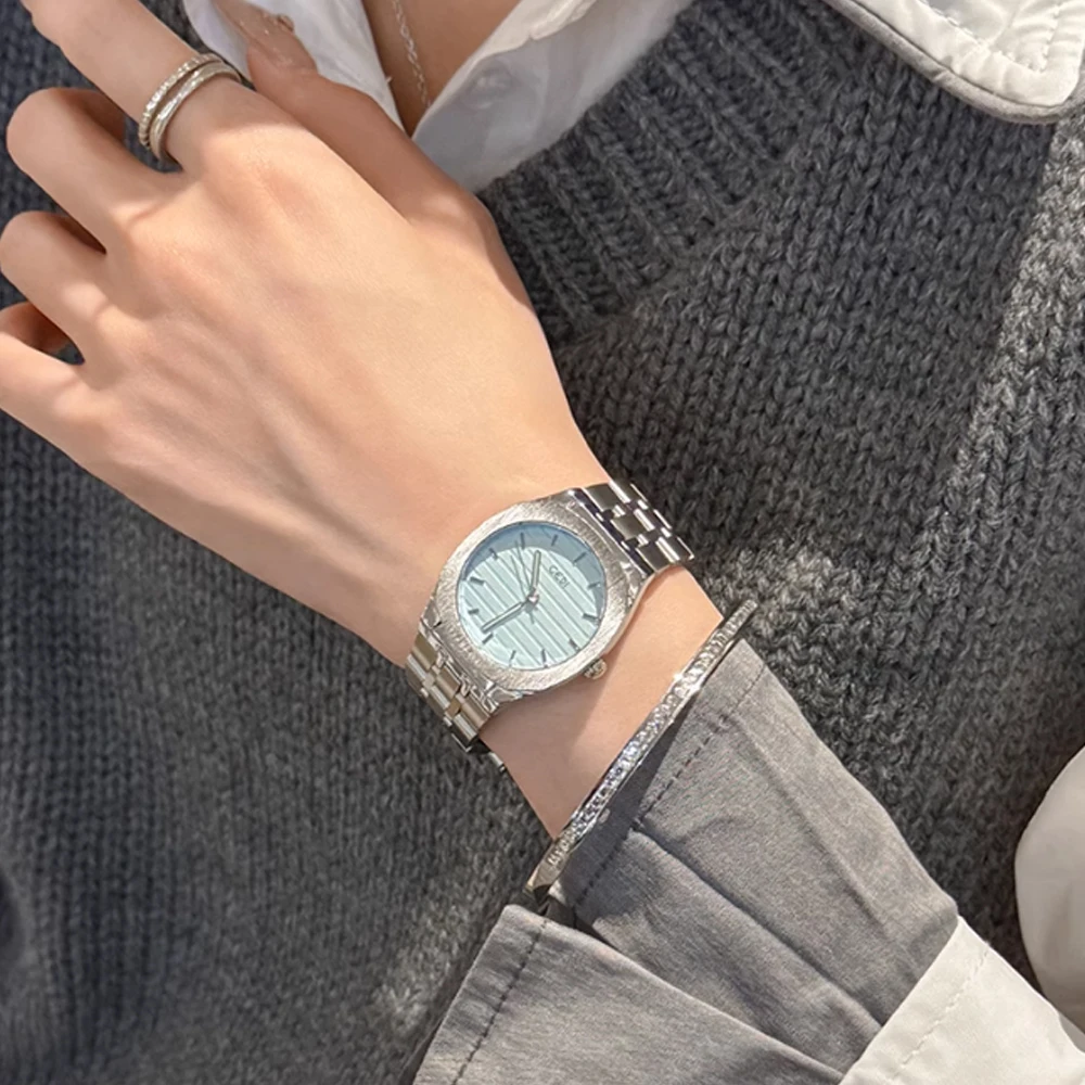Fashion temperament minimalist luxury disc wind steel belt with quartz women's watch