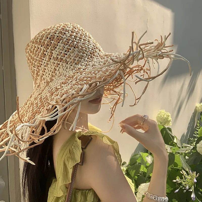 New Summer Wacation Natural Lafite Straw Hat Women\'s Handmade Woven Beach Straw Hat Tassel Splicing Design