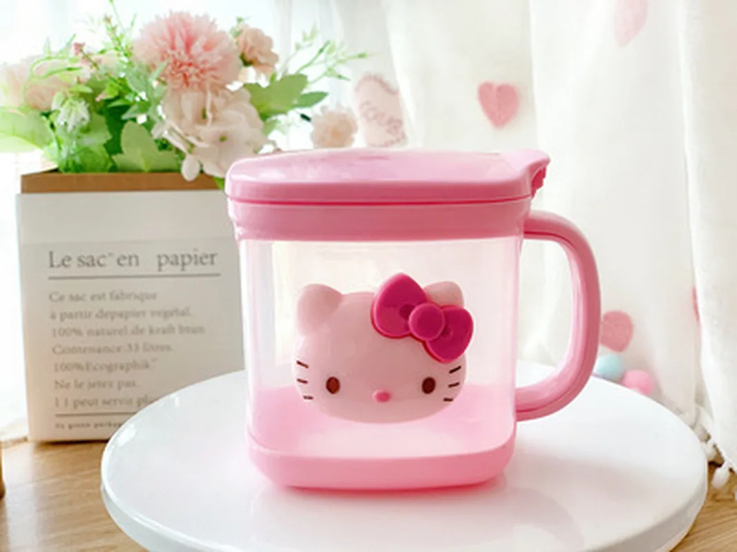 Caixa de tempero de cozinha dos desenhos animados bonito personalidade kt gato único msg sal açúcar jar tempero doméstico caixa de armazenamento kuromi