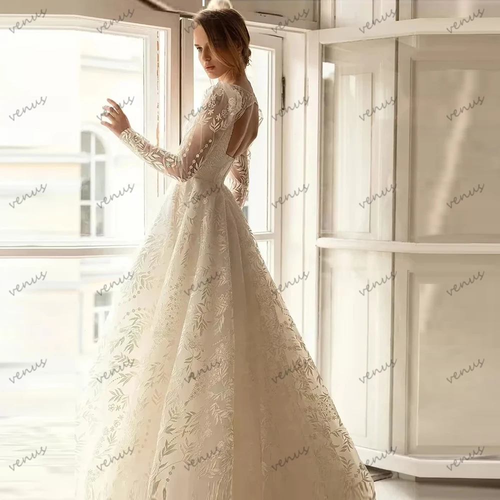 ゴージャスなウェディングドレス グラマラスなブライダルドレス レースアップリケ フルスリーブ スクエアカラー 魅力的な Vestidos De Novia カスタマイズ