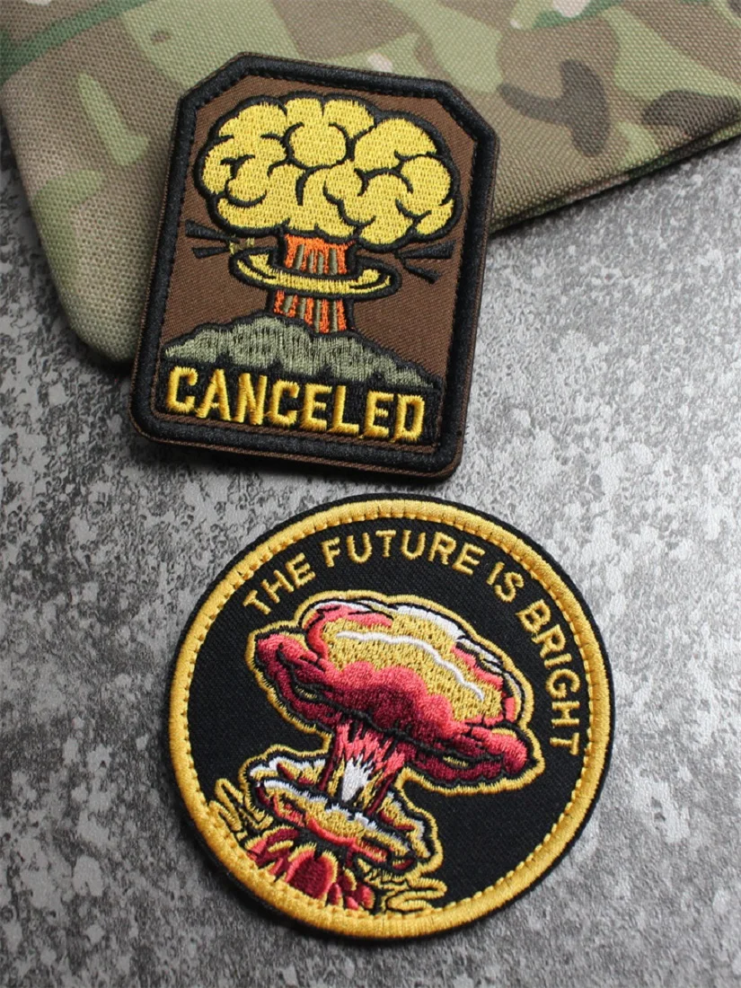 

Aim To Eliminate Embroidery Mushroom Cloud Personality Morale Badge Creative Armband with Backpack Hook Loop Patch