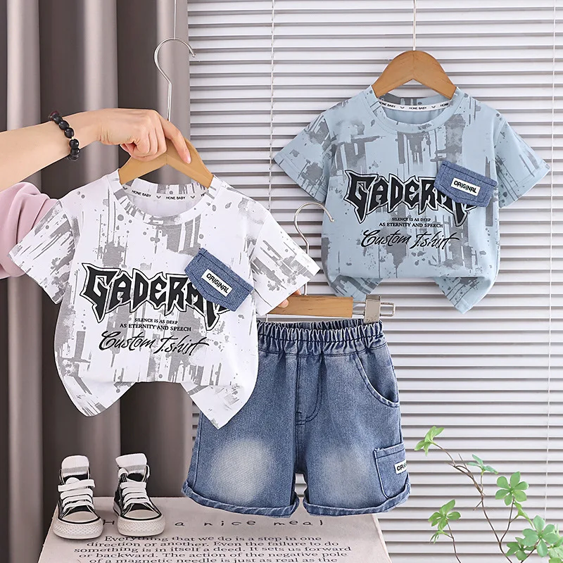 

Комплекты одежды для маленьких мальчиков, модная детская футболка с принтом и джинсовые шорты, костюм из 2 предметов, летняя модная детская одежда, От 1 до 5 лет