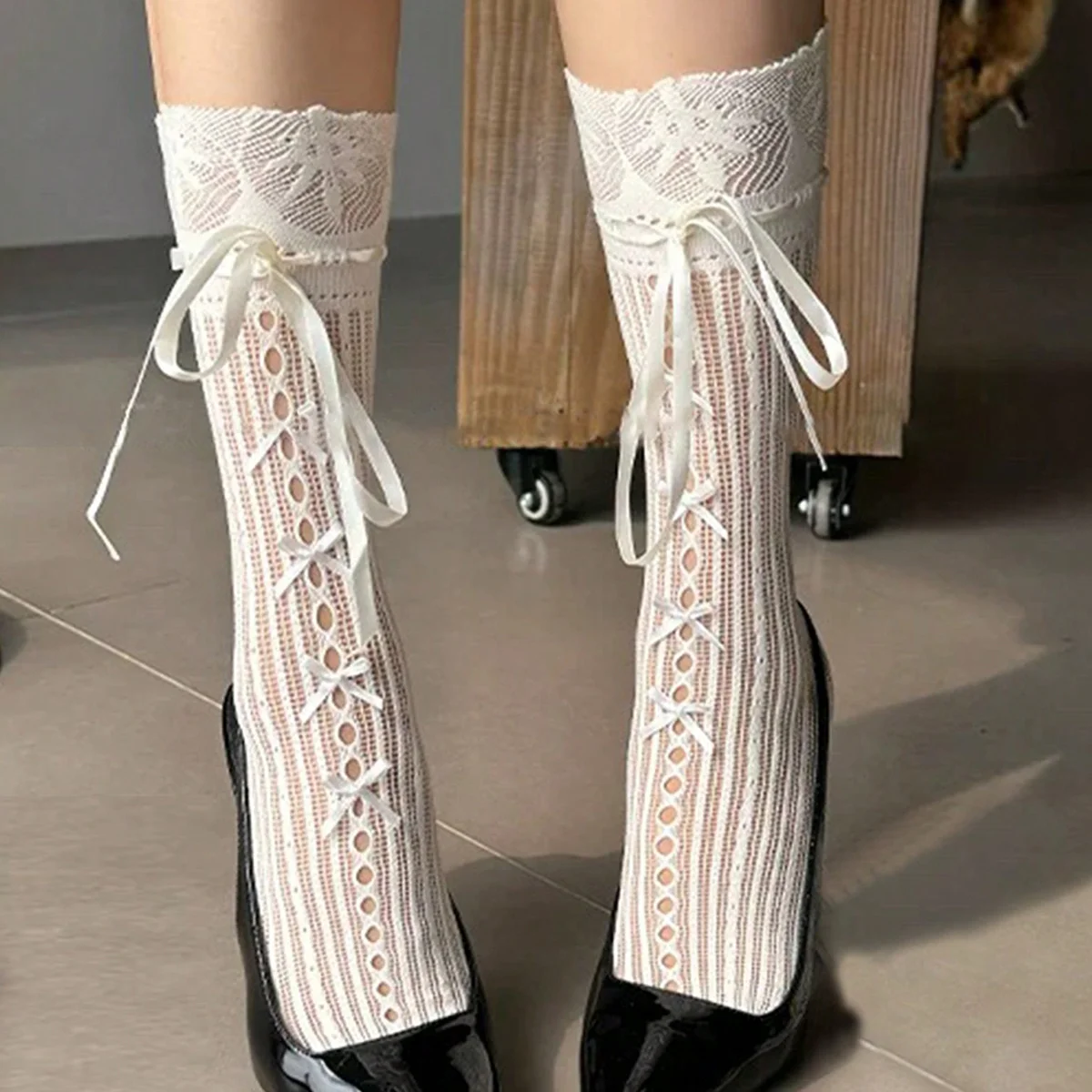 1 Pair Women's Elegant Lace Trim Calf Socks with Bow Detail - Striped Design, Spring Summer Fashion, Lace Socks, Shoe Accessory