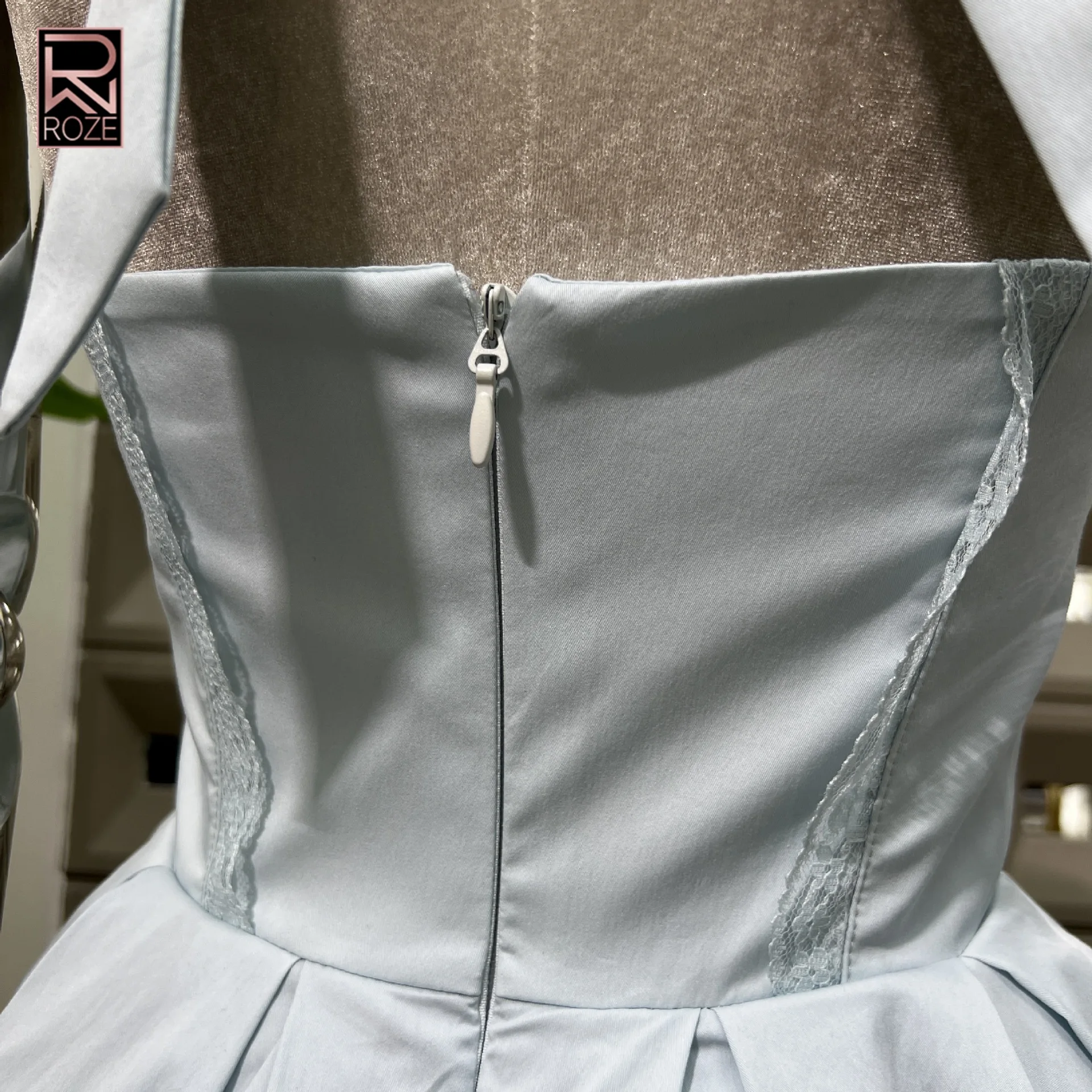 Koronkowa sukienka z dekoltem w szpic Jasnoniebieska letnia sukienka bez rękawów bez pleców Mini sukienka rozkloszowana w kształcie litery A Seksowna sukienka damska Boho Beach Party