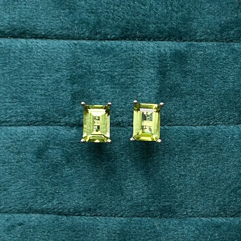 

Simple silver earrings green natural peridot stud earrings 5mm*7mm 925 silver jewelry for women