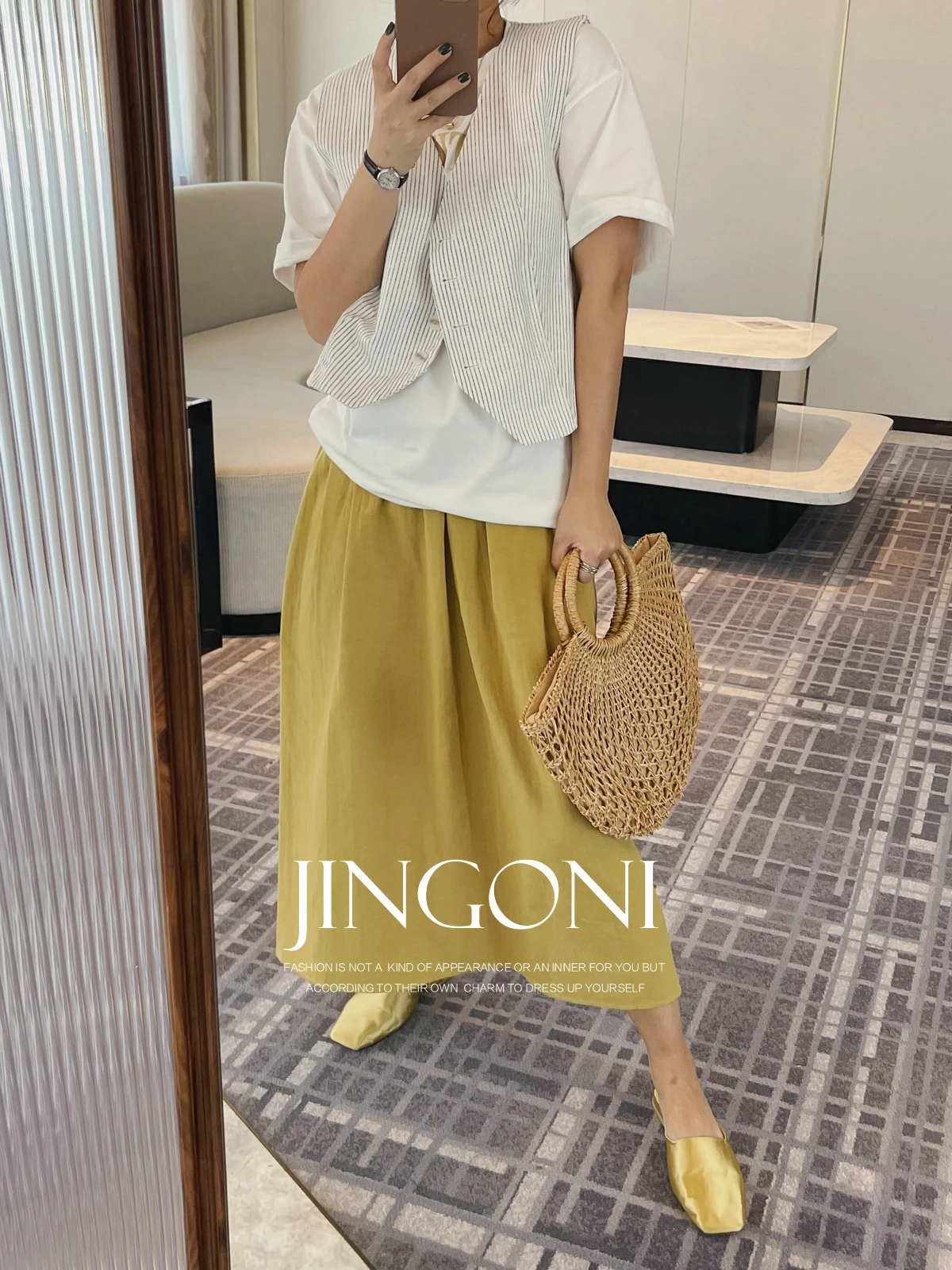 Striped Linen Vest Waistcoat Y2k 2024 Woman Clothing Summer Korean Fashion Vintage Elegant Sleeveless Tops Cropped Jacket New