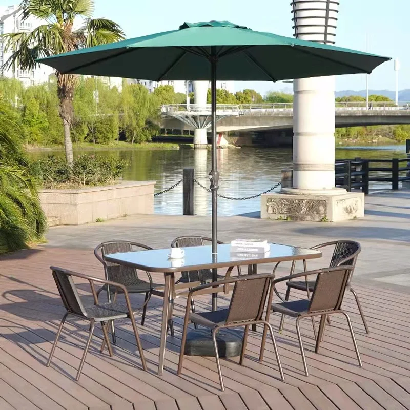 Outdoor tables and chairs with umbrellas, parasol combination outdoor open-air coffee milk tea shop leisure, wrought iron courty