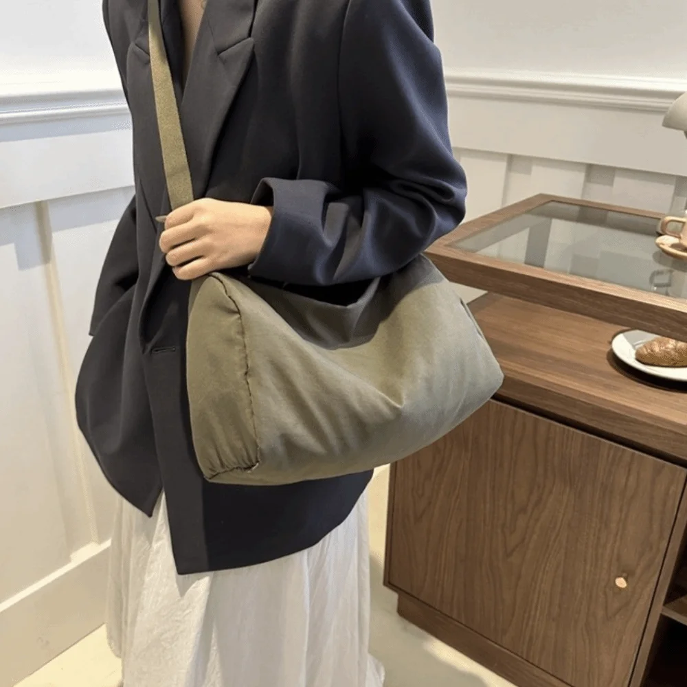 حقيبة كتف متعددة الاستخدامات على الطراز الياباني، سعة كبيرة، لون سادة، حقيبة كروس بسيطة، حقيبة هاراجوكو خفيفة الوزن من القماش