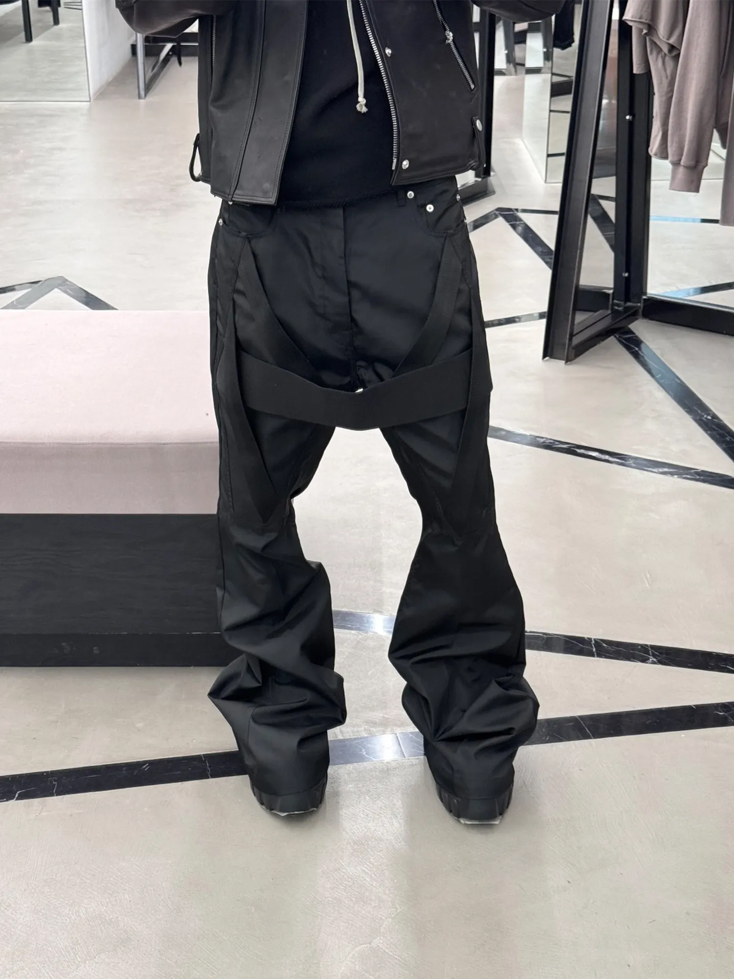 High Street Ro 26ss Pants Men's Show Style Pure Black Splicing Strap Wide Leg Horn Floor Mopping Nylon Casual Loose Pants