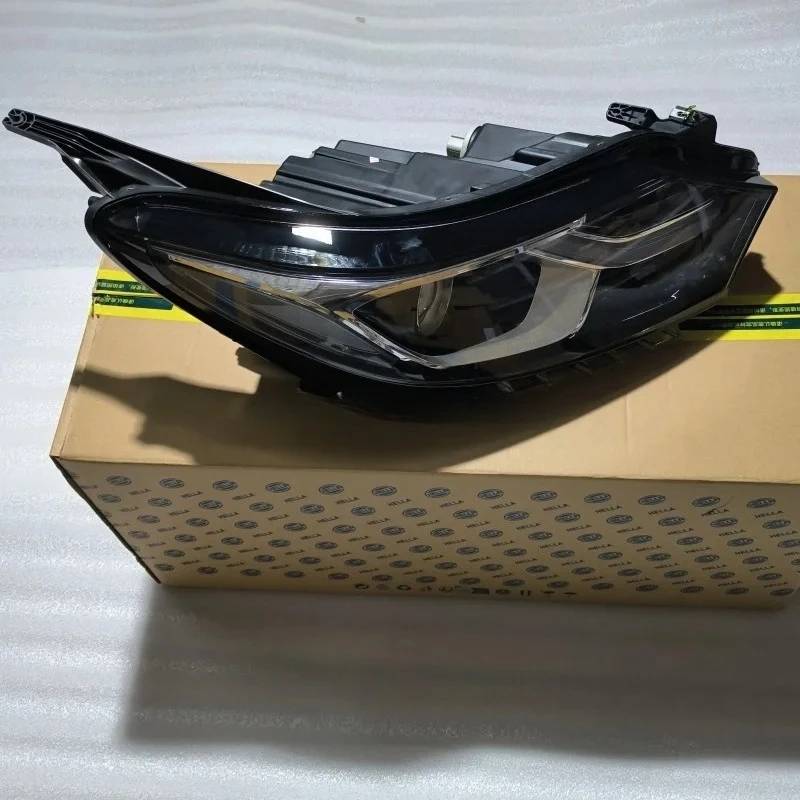

Automotive lighting system Car headlamps 84319834 84428290 84258432 84423830 84194546 84127233 Equinox