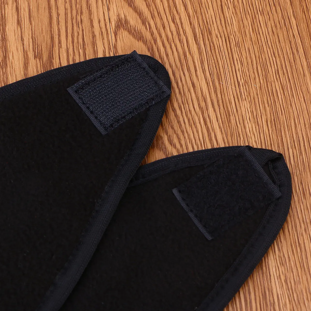 

Warm Black Headband Double Layer Fleece Polyester Binding Sweat Wicking Ear Protection Stretchy Ponytail Hole Design for Skiing