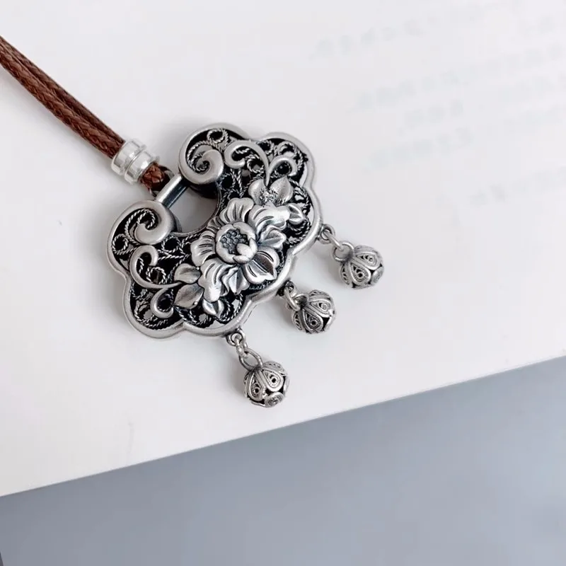 925 Silver Hollow Out Peony Flower Tassel Necklace for Women Adjustable and Exquisite Long Ruyi Lock Pendant Retro Style Jewelry