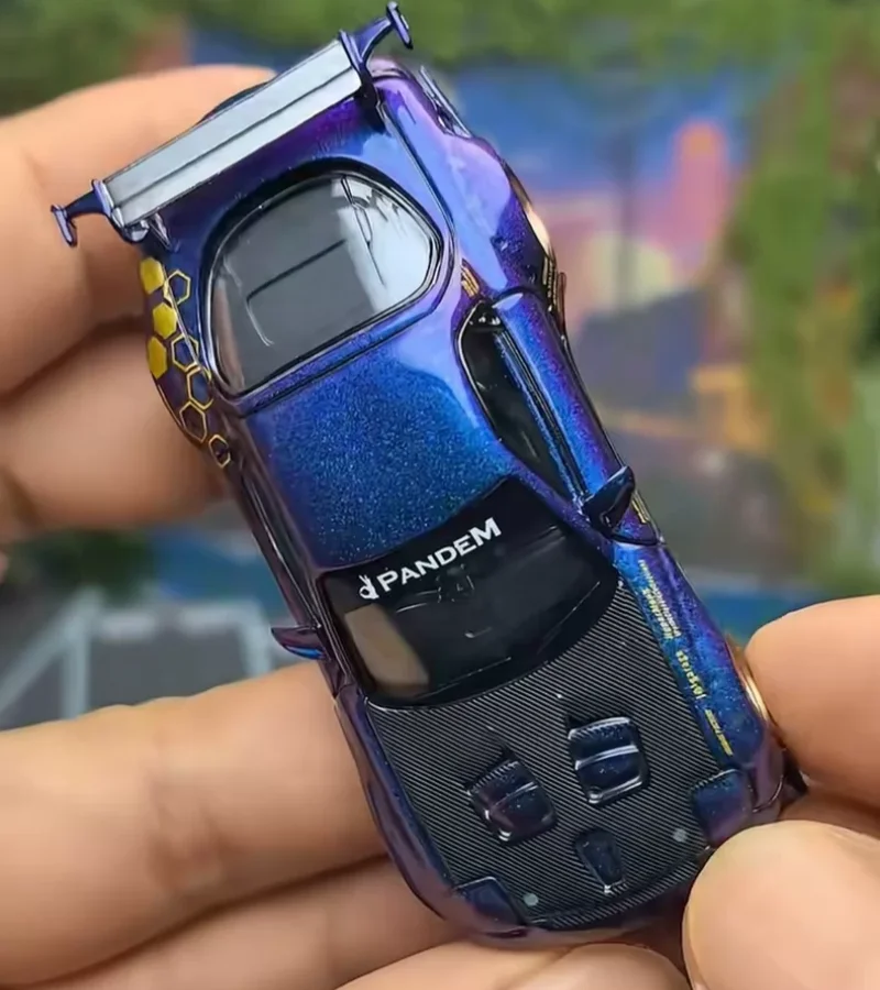 modellino-auto-in-miniatura-pressofuso-in-lega-scala-1-64-mazda-rx-7-rocket-rabbit-widebody-colore-viola-camaleonte-decorazione-per-adulti-disponibile-in-magazzino